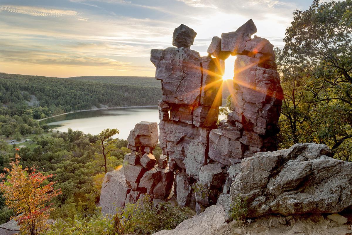 devil s lake photo heads 2019 discover wisconsin landscape schooling
