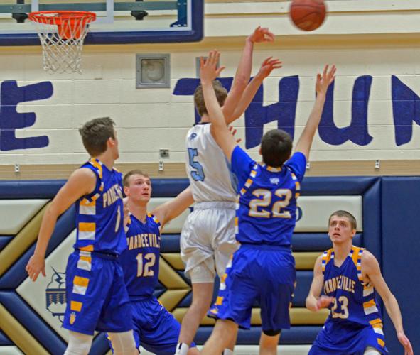 PREP BOYS BASKETBALL Improbable comeback sends Pardeeville to its