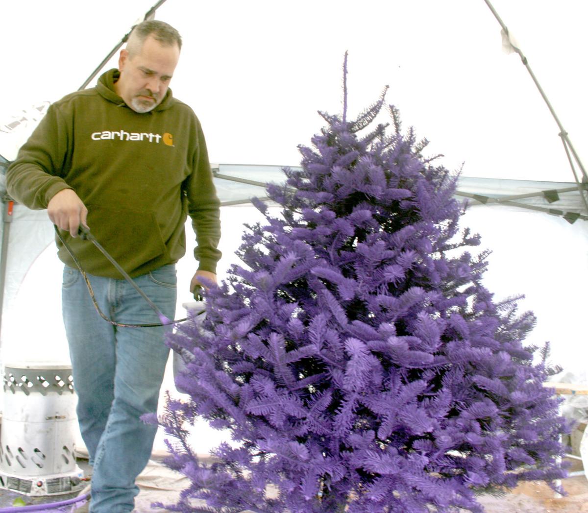 Donations Cover Stolen Purple Christmas Tree In Beaver Dam