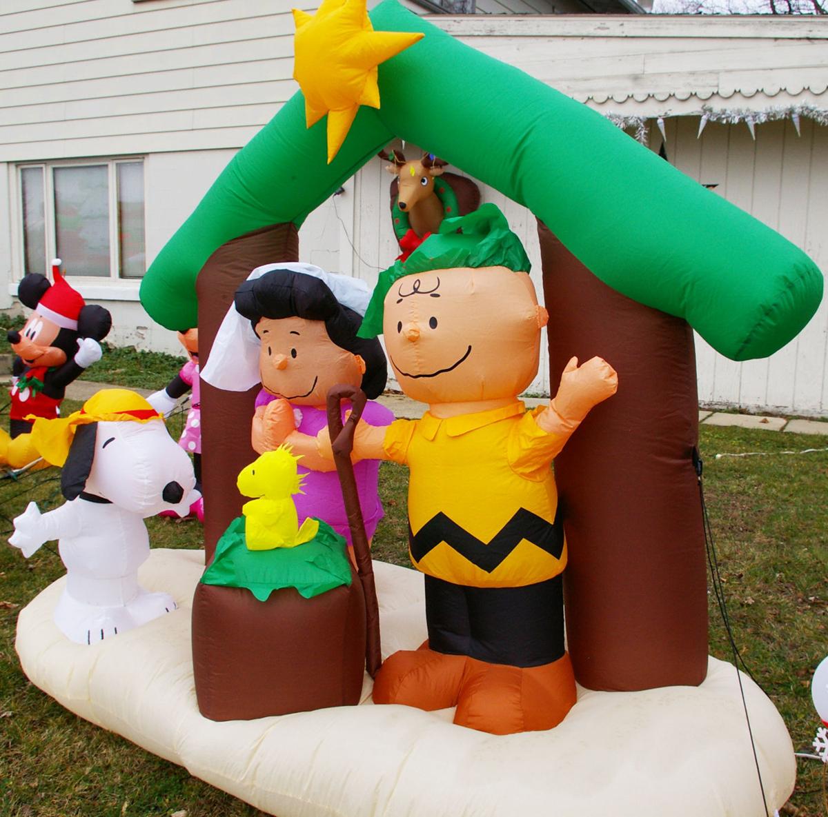 peanuts inflatable nativity scene