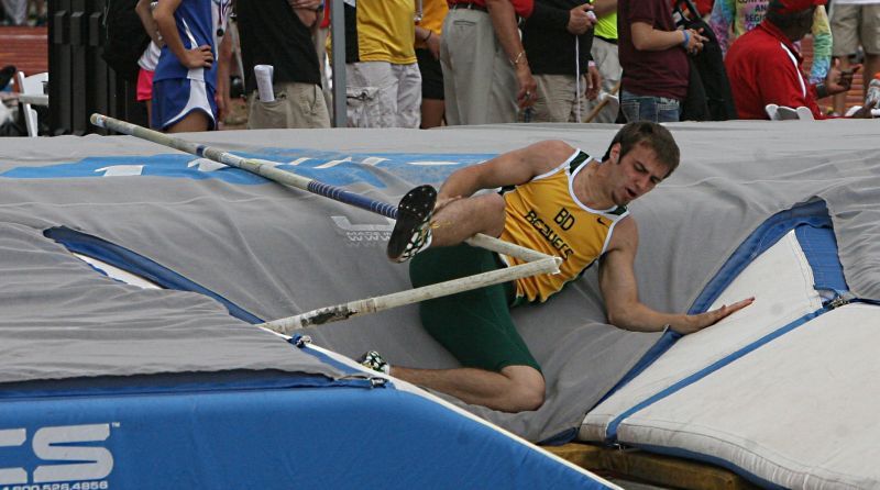 Pole broken in pole vault