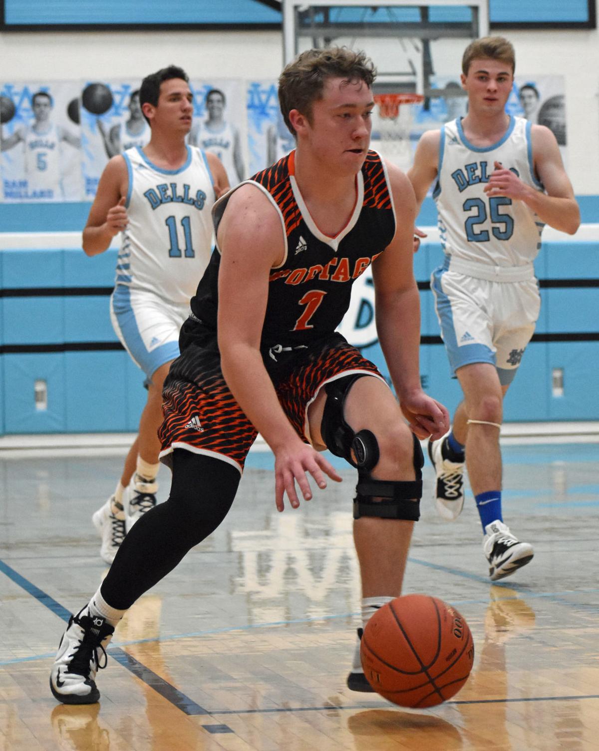 Prep Boys Basketball Wisconsin Dells Uses Defensive Pressure To