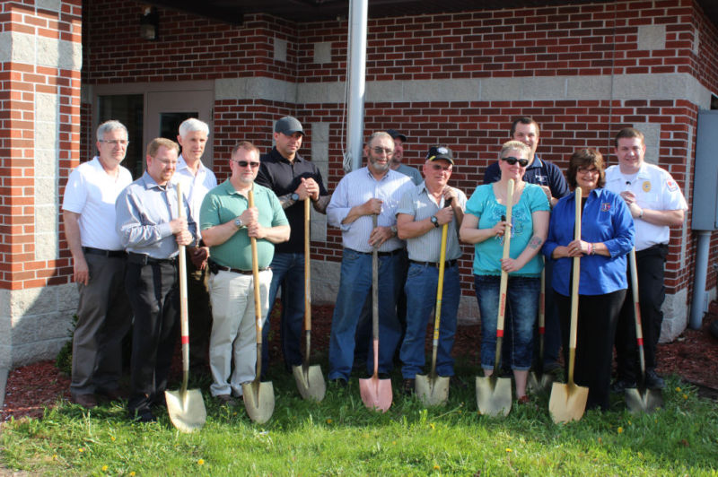 Reedsburg ambulance breaks ground on expansion