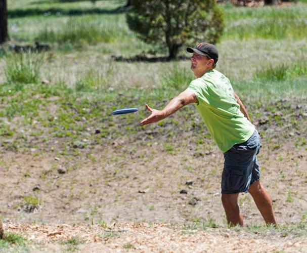 Disc golf Ulibarri Jr. rules mountain Local Sports