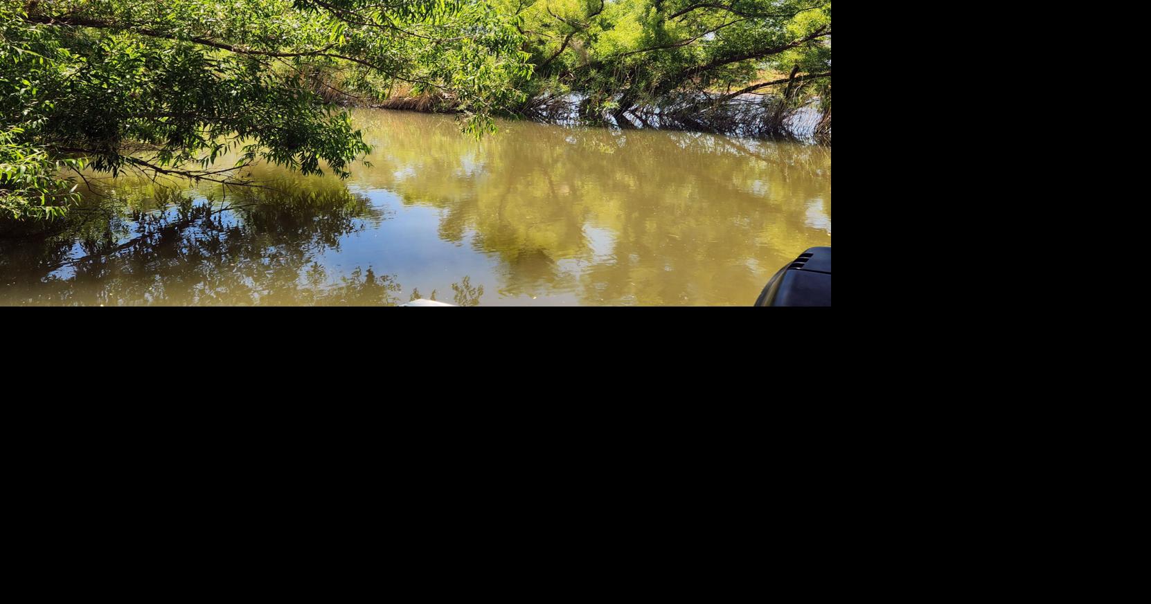 A boating trip on Horseshoe Lake leads to hidden enchantments 260