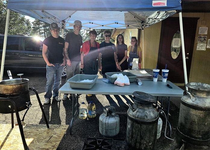 Despite museum's uneven schedule, Milk Can Dinner perseveres News