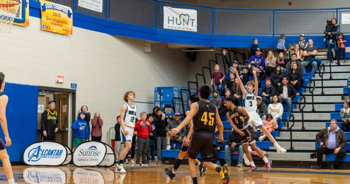 Blue Ridge Basketball Snowflake vs. Blue Ridge boys varsity basketball | Multimedia ...