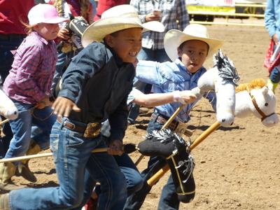 2019 Lil Deuces Rodeo - stick horse race
