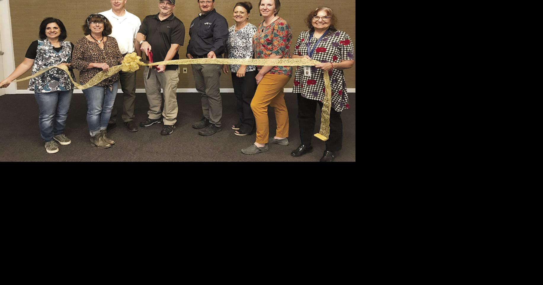 Snowflake/Taylor Chamber of Commerce ribbon cutting Latest News