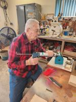 Citizen Spotlight: Former firefighter builds birdhouses in Lakeside