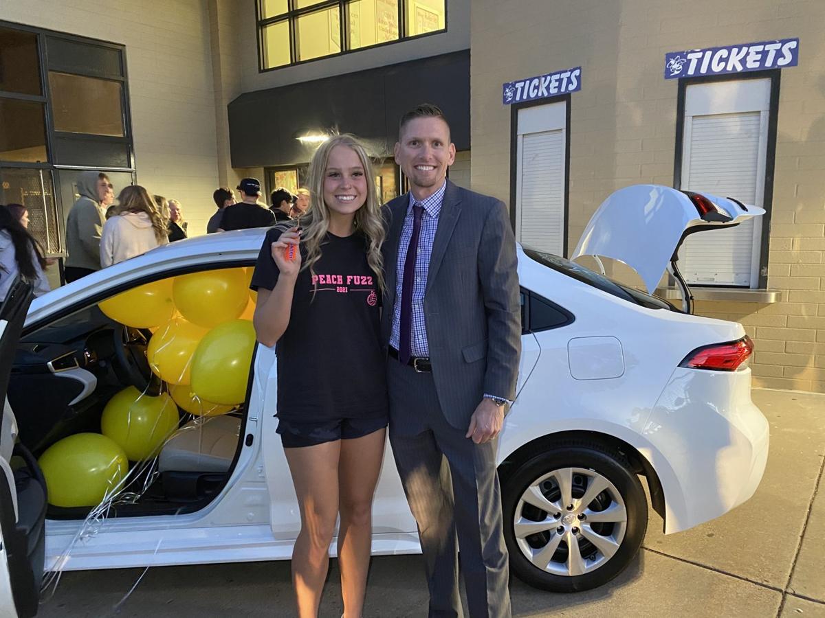 Hatch Toyota Gives Five New Cars To Graduates Latest News Wmicentral Com