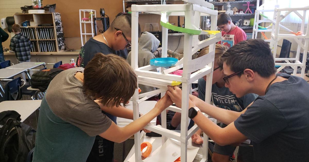 Snowflake Jr. High Snowflake Junior High STEM teacher inspires creativity and problem ...