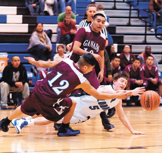 Lobos thrash 7850 Premium News