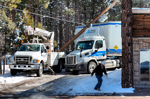 Truck knocks out paper’s power | Premium News | wmicentral.com