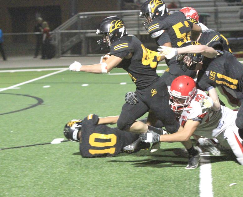 Round Valley 2 Other Schools Suing Aia Over Football Placement