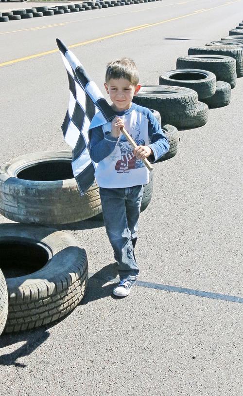 2019 Derby Down the Deuce-Waving the checkered flag