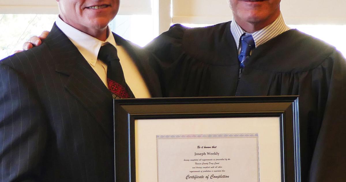Joseph Weekly graduates drug court | Police | wmicentral.com