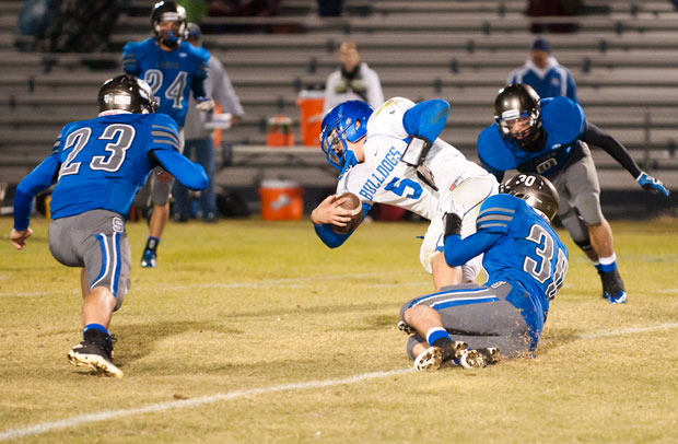 Safford vs. Snowflake Football - A photo gallery | Local Sports ...