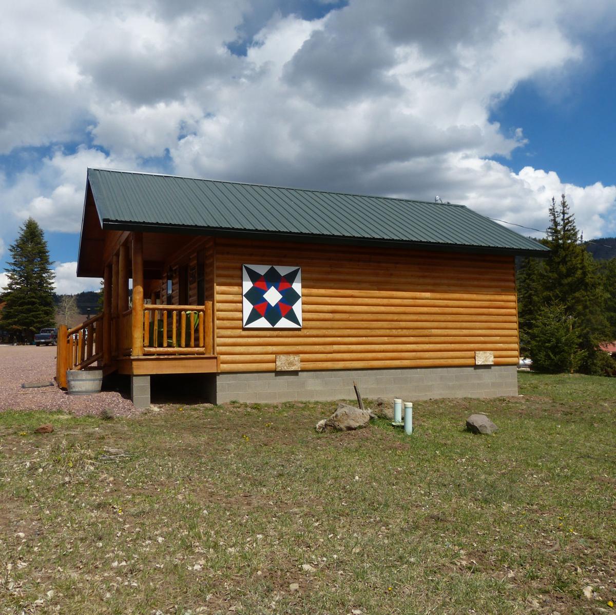 Artfully Alpine: Barn quilts give town unique identity | Apache County ...