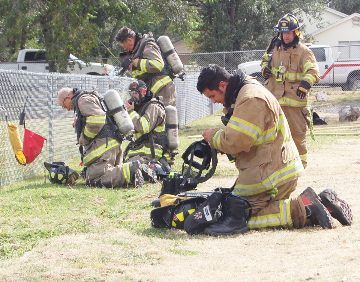 Training exercise: Firefighters battle propane tank blaze | Premium ...