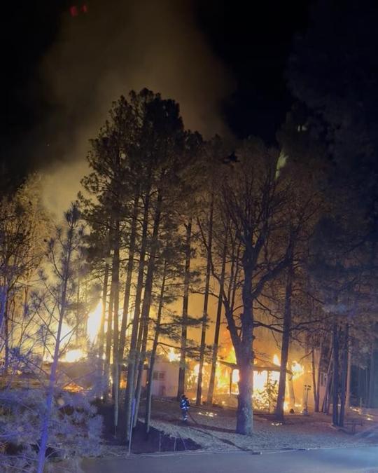 Rapid response stops spread of fire to other homes in Pinetop on Dec ...
