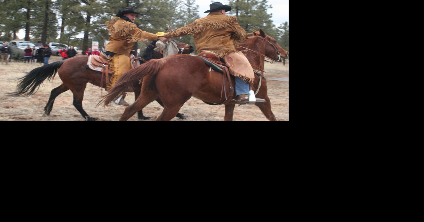 Hashknife crew rides out Wednesday | | wmicentral.com