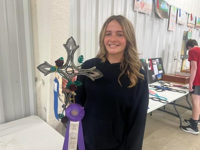 Red 4591 Shattuck FFA members go for the gold | Local News | woodwardnews.net