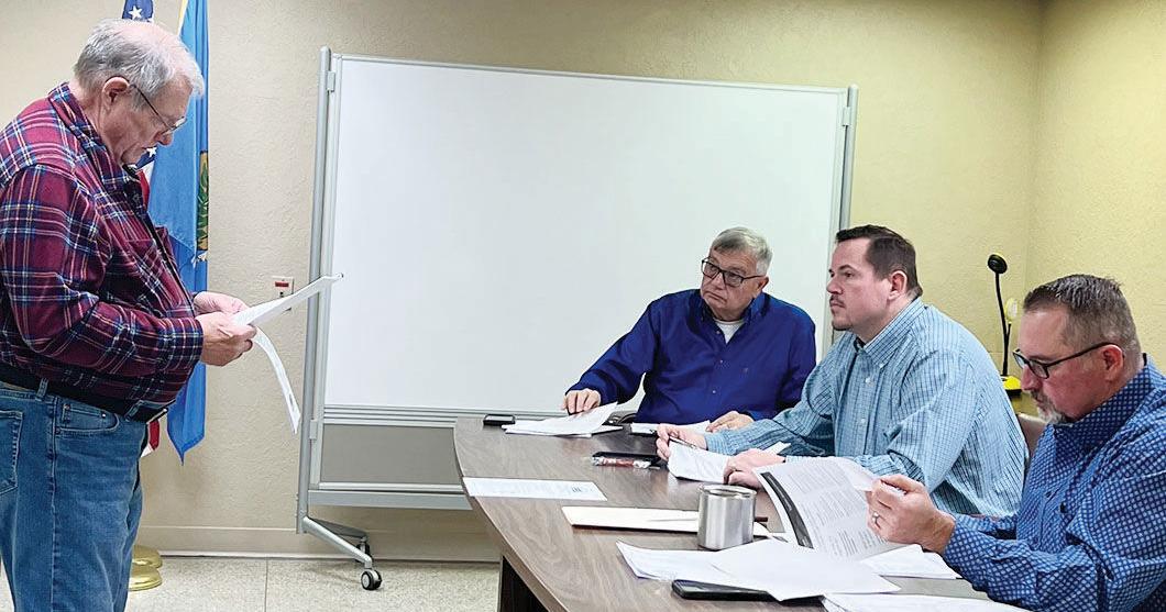 Commissioners extend burn ban, approve contracts | News | woodwardnews.net