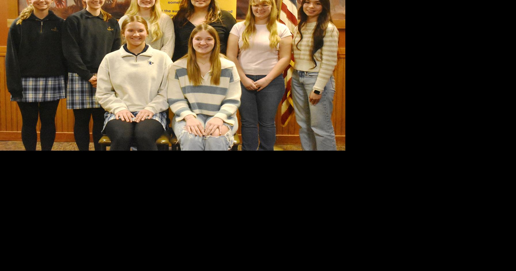 Optimist Club awards top writers