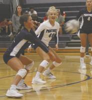 VOLLEYBALL: Panthers get first win of 2022 season