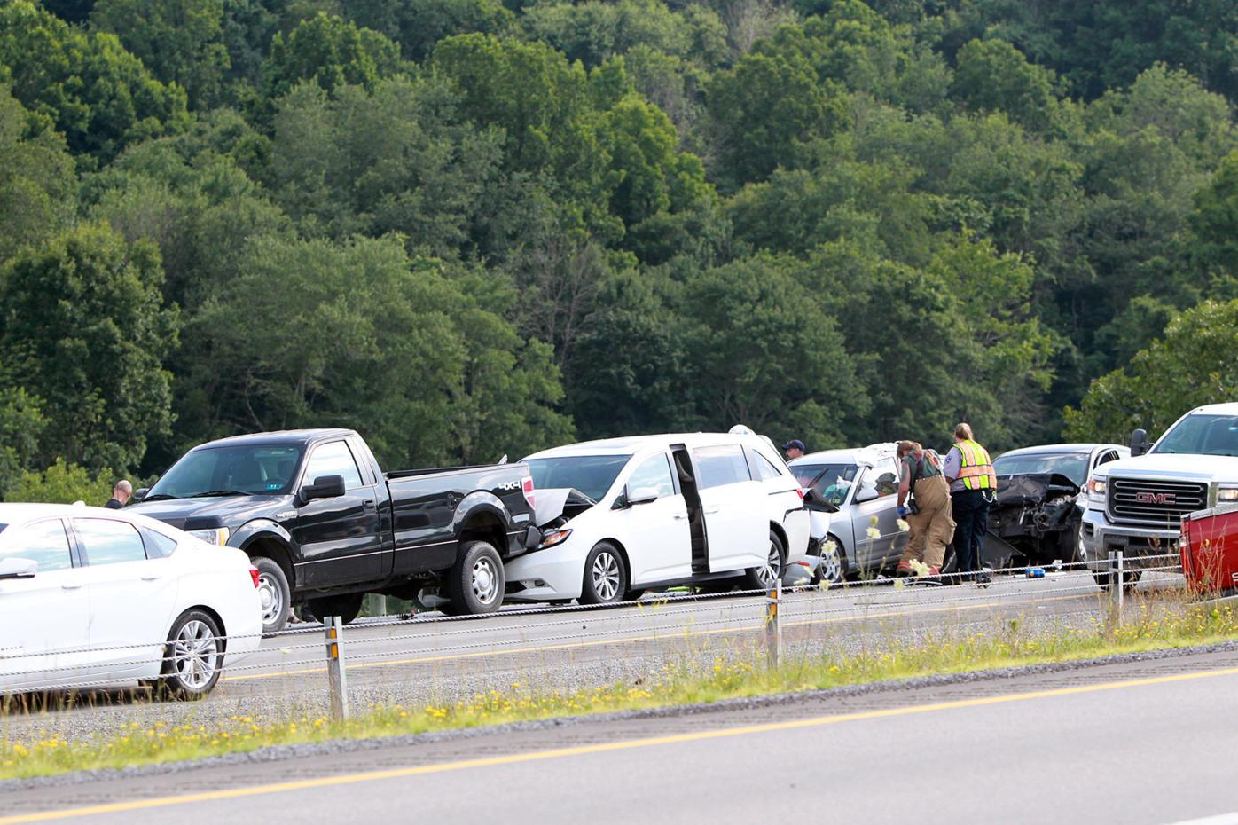 Update Interstate reopens after 5car pileup; 6 taken to hospitals