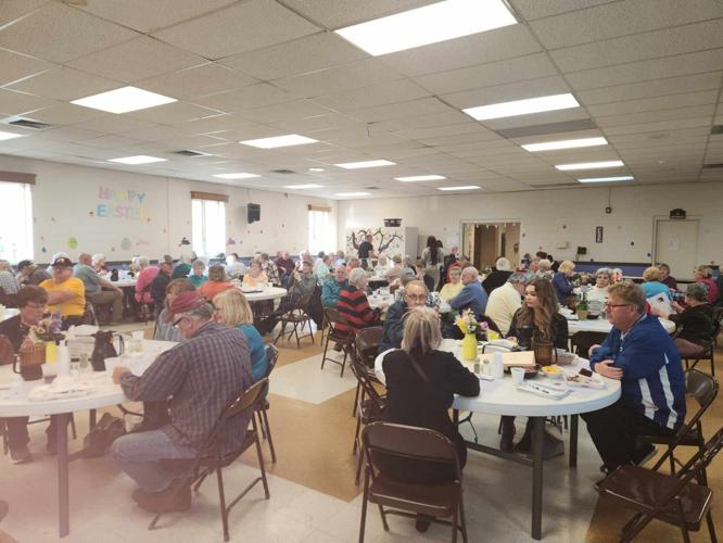 Gallia (Ohio) Senior Center holds special dinner to thanks donors