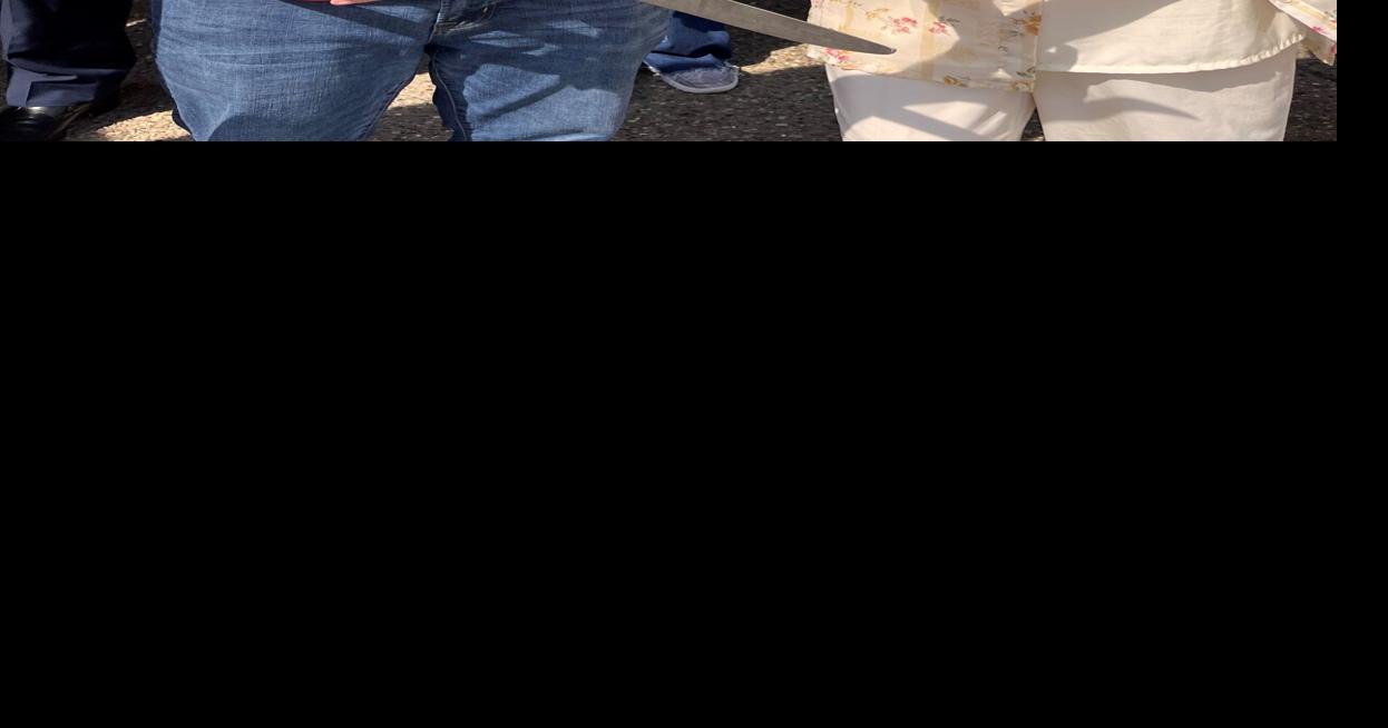 Blackwell Realty Group ribbon cutting