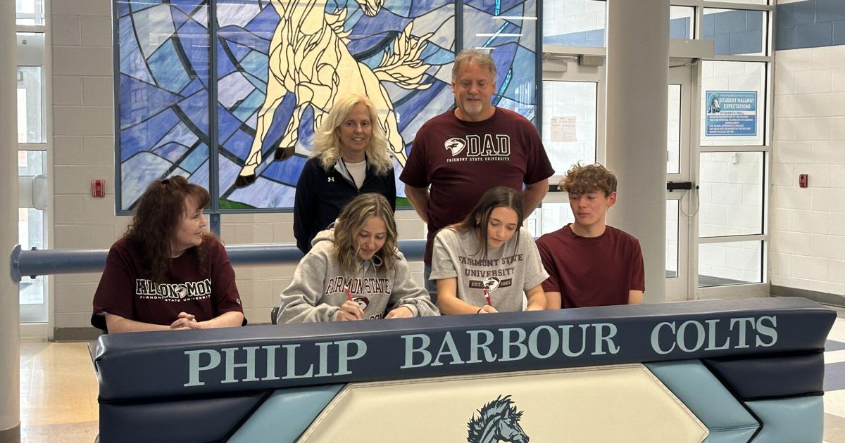 Sparks Fly Arrington and Braylyn Sparks sign with Fairmont State