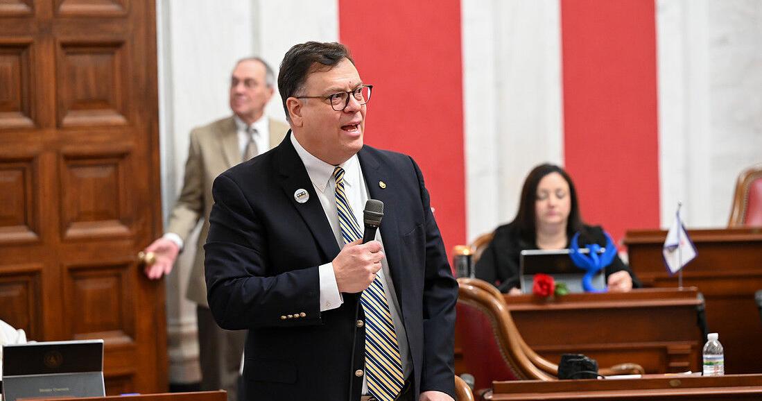 WV Sen. Mike Oliverio calls for warrant requirement, other restrictions on Flock cameras in West Virginia