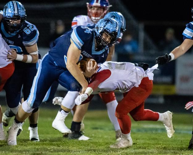 Hatfield leads Herbert Hoover over Frankfort in semifinals, 1710