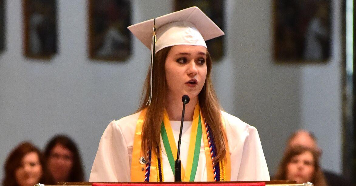 Notre Dame High School celebrates graduation of 23 seniors - Vimarsana News