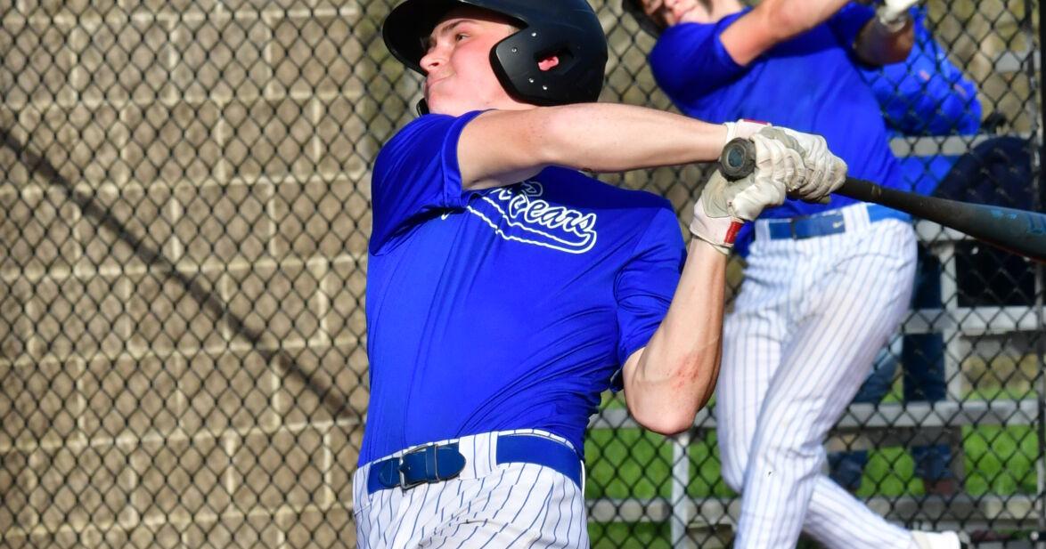 Fairmont Senior uses team effort to eliminate Grafton, 15-3