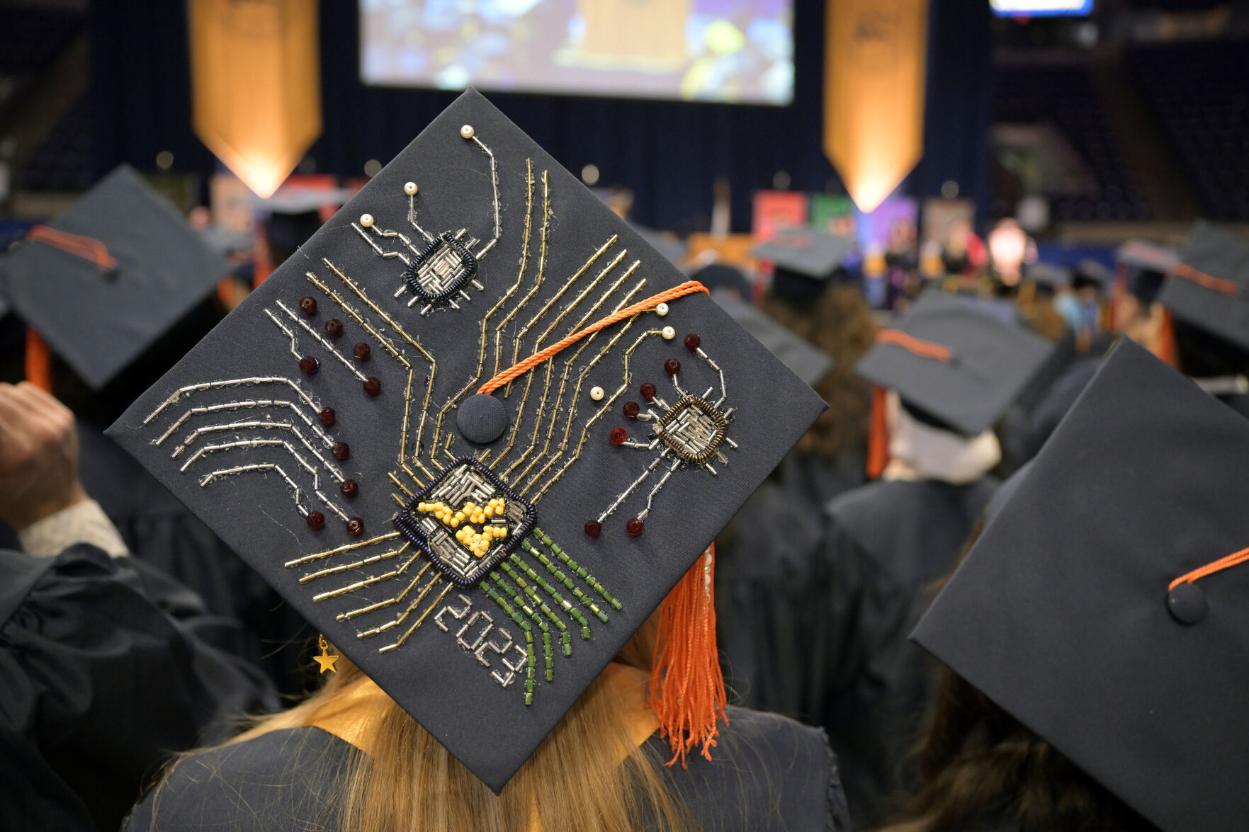 West Virginia University Celebrates Commencement For About 2 700   657e19e37bd54.image 