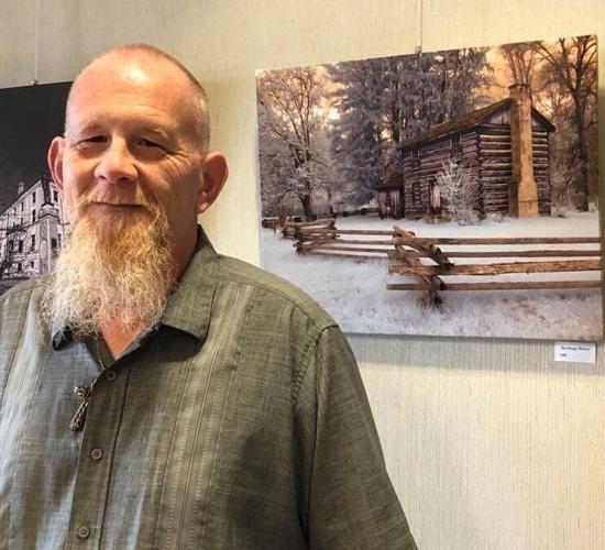 Photographer Martin Unrue’s work showcased at Ravenswood City Hall News for Jackson Star and