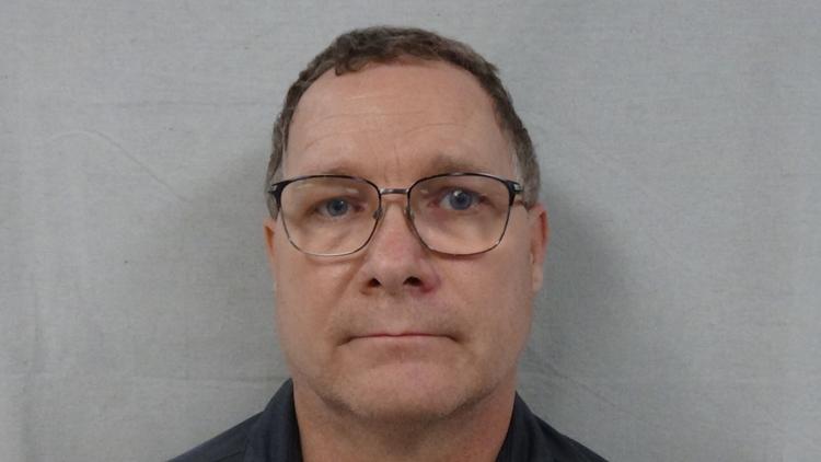 Former preacher accused ofcrimes has hearing set Sept 29 in Lewis