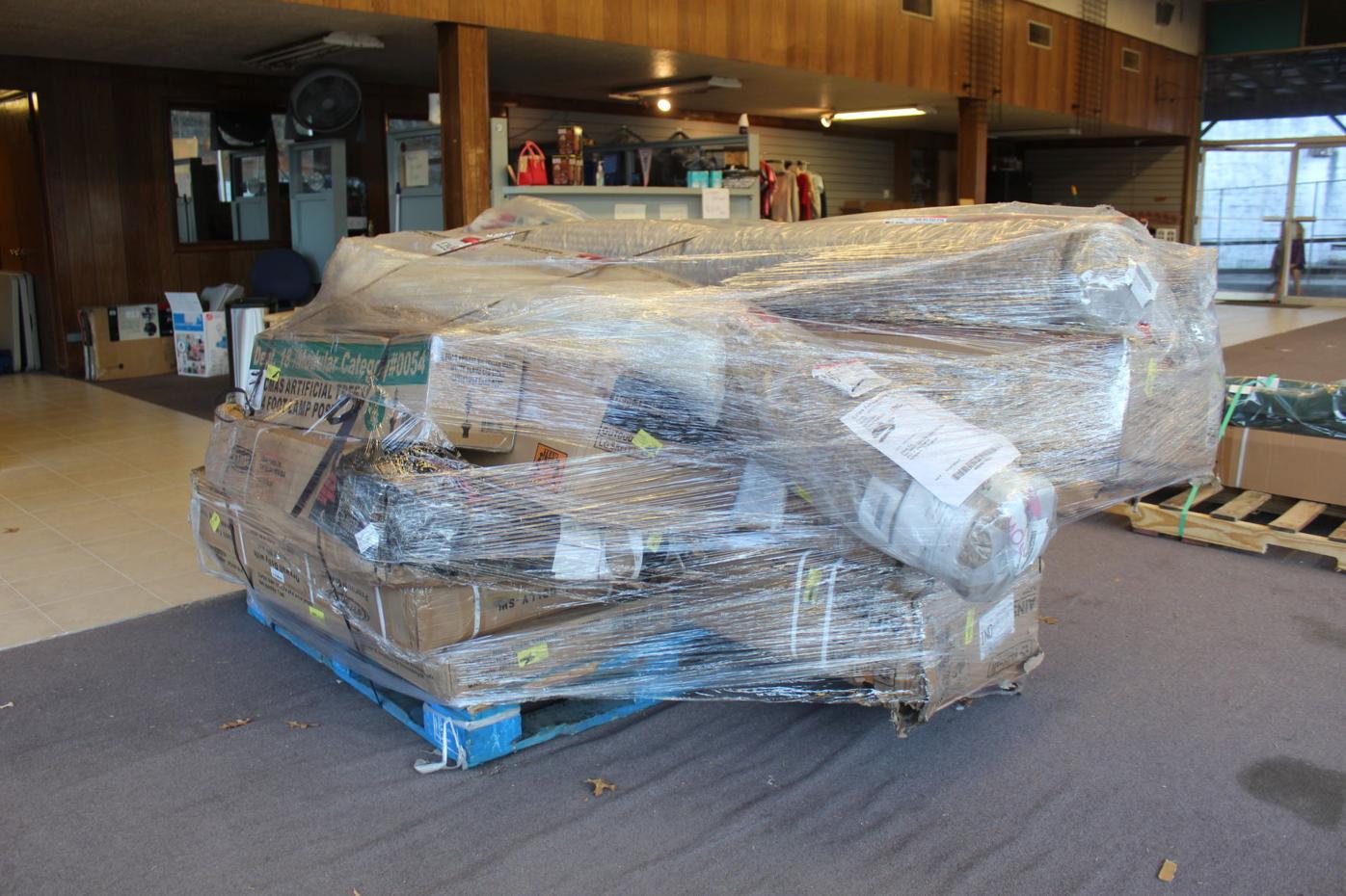 New Industry In Town Pallet Selling Liquidation On The Rise In North Central West Virginia Wv News Wvnews Com How do i find merchandise? pallet selling liquidation on the rise