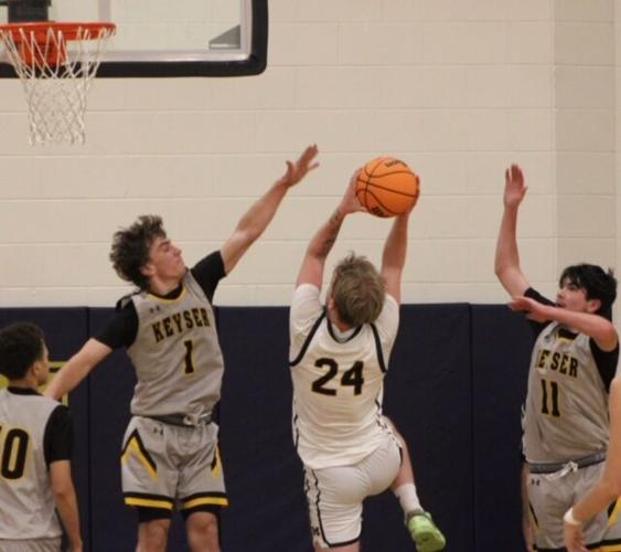 Keyser boys top Moorefield, 6053, in lid lifter Mineral County WV