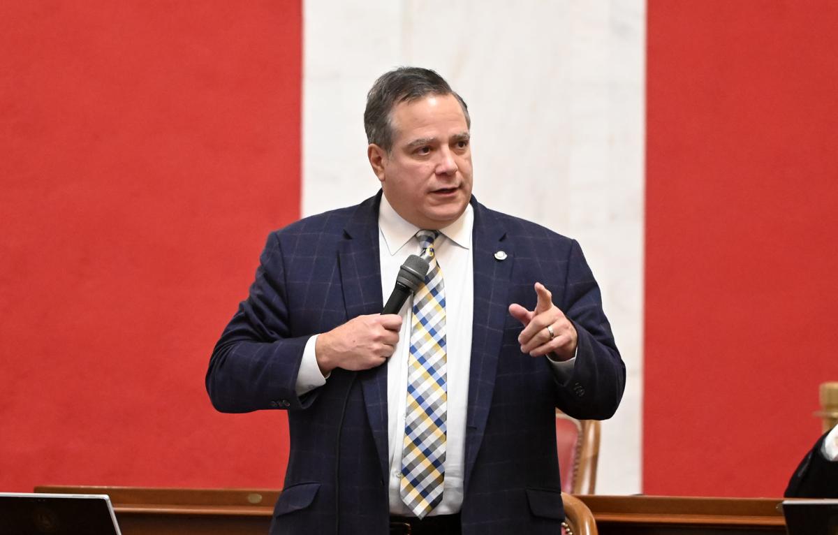 Wv Senate Narrowly Passes Intermediate Court Bill Wv News