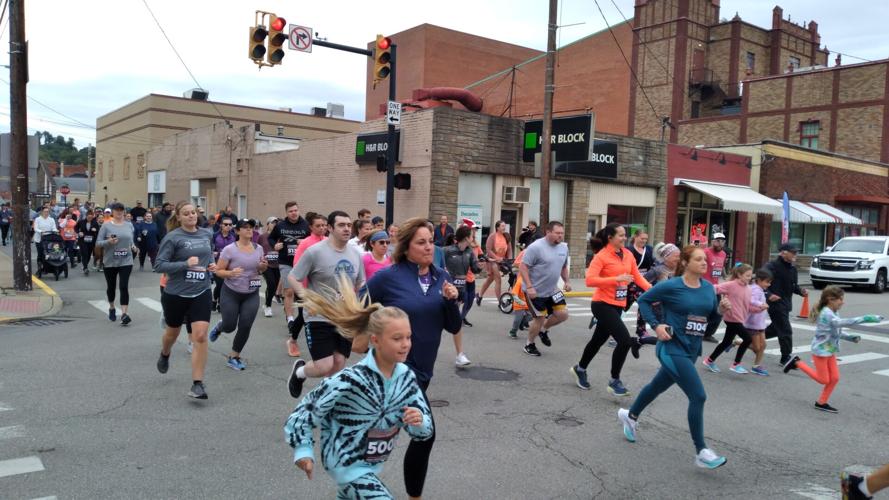 Clarksburg (West Virginia) Pepperoni Roll 5K attracts large crowd of runners, walkers Harrison