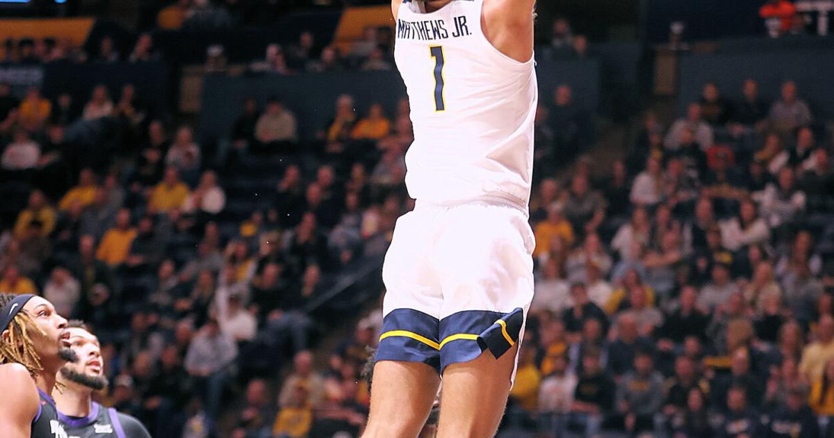 Photo Gallery I: West Virginia Mountaineers - TCU Horned Frogs