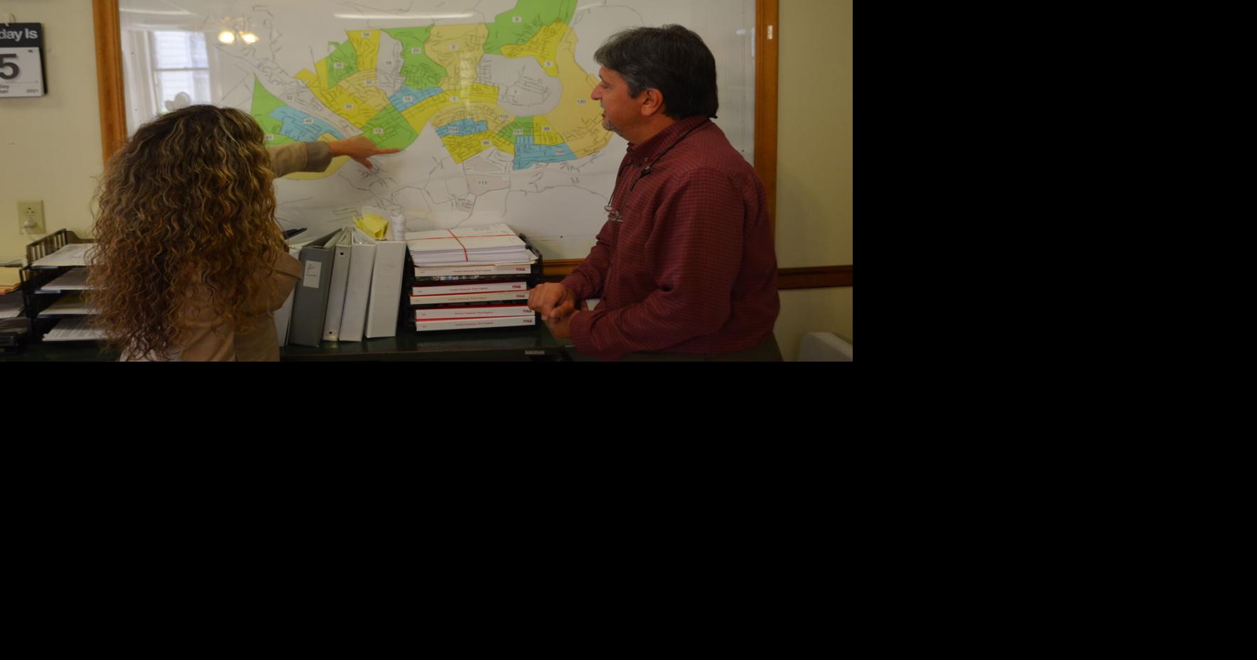 Marion Co., West Virginia, Clerk's office deals with changing voting