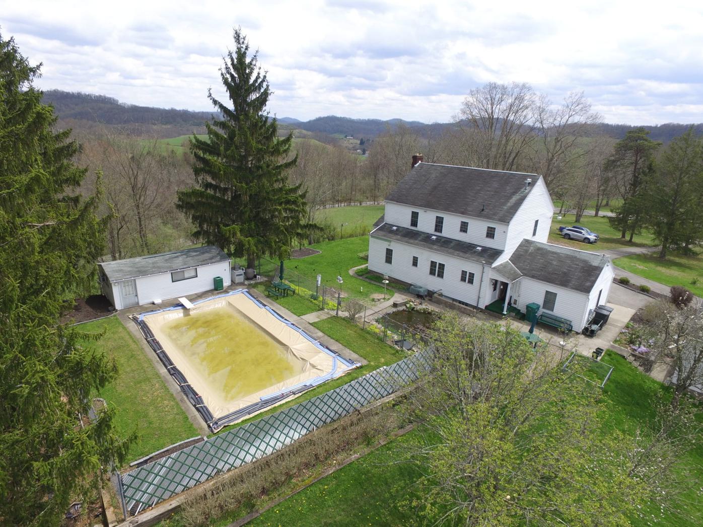 Bridgeport house, 13 acres to be auctioned May 31 Wvhomes