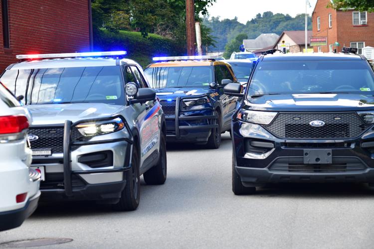 UPDATE Authorities Fugitive shot dead at funeral in Nutter Fort, West