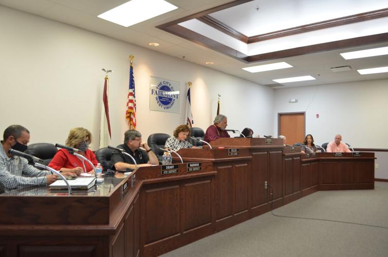 Fairmont, West Virginia, mayor apologizes for sparring with residents